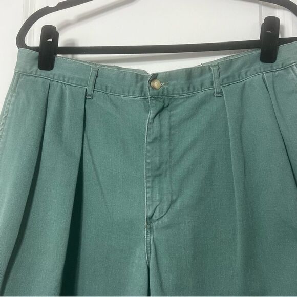 POLO by Ralph Lauren Green Men’s Shorts size 36 - Picture 2 of 11